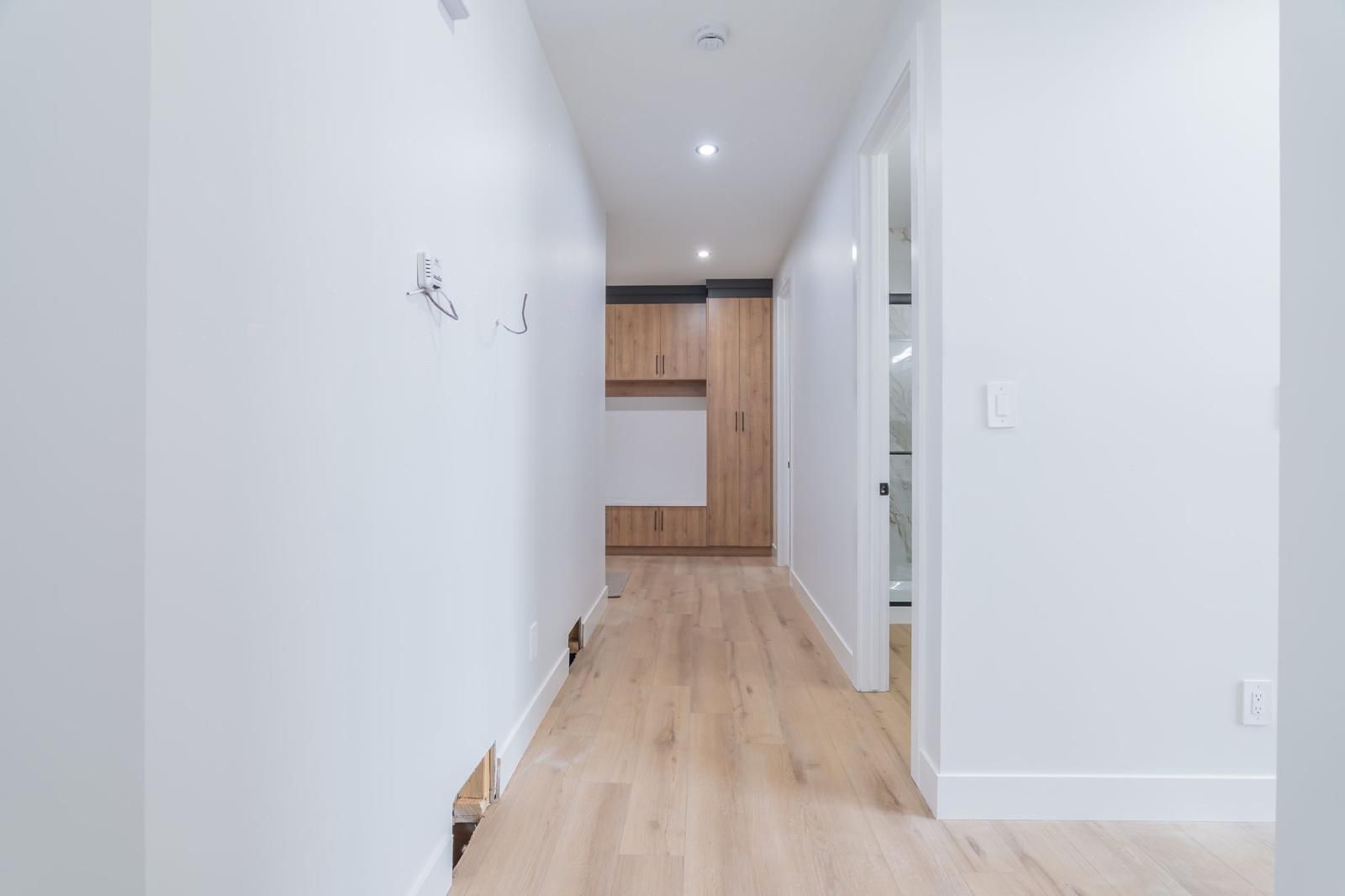 Home 1 - Image 12